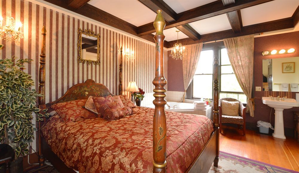 Marketa'S Bed And Breakfast Bed & Breakfast